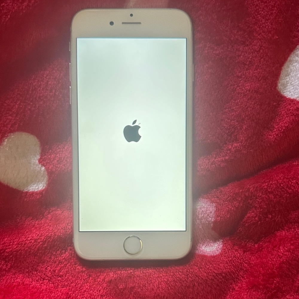 Apple iPhone S
